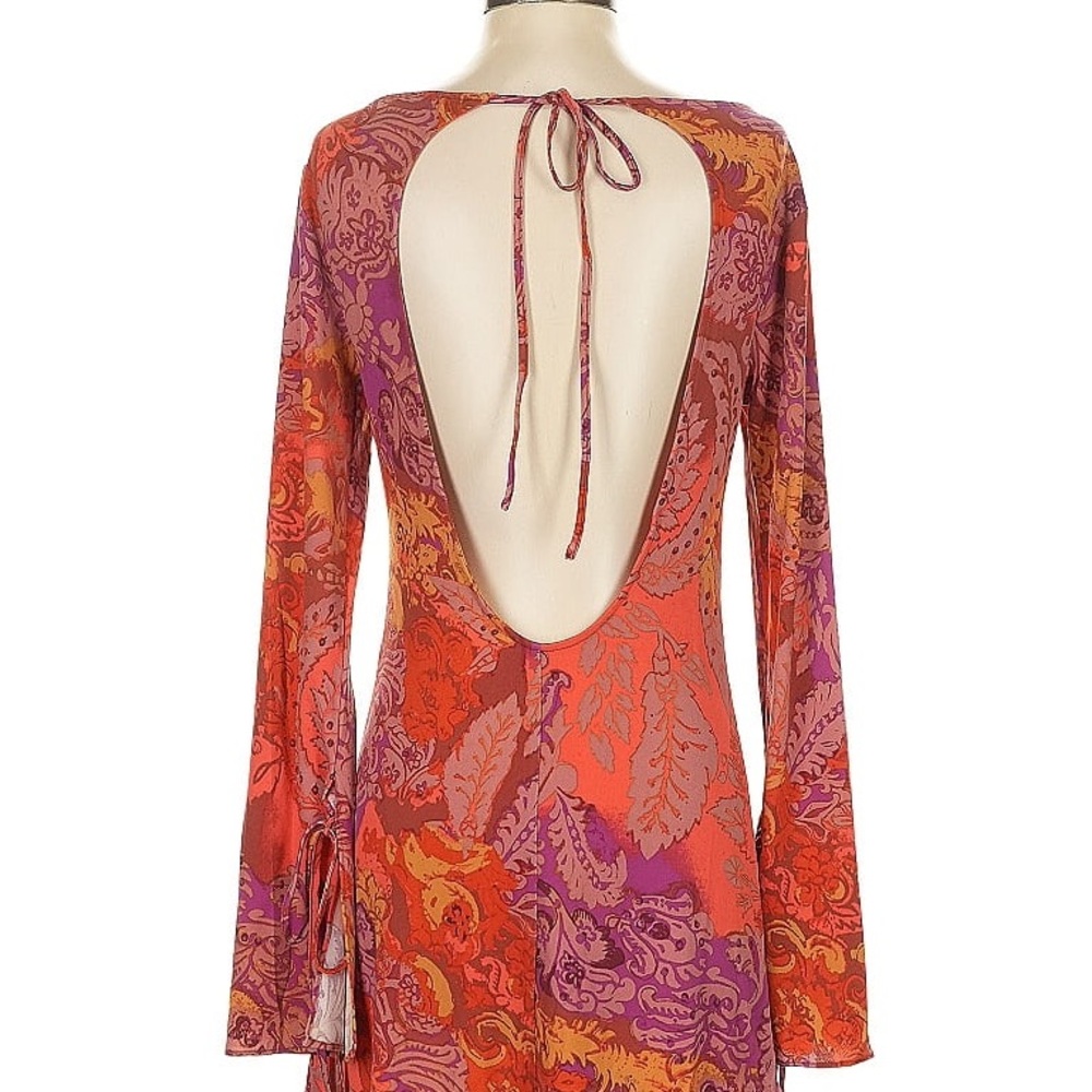 Urban Outfitters Paisley Red Pink Patterned Backless Mini Dress Sz Small - Picture 8 of 8